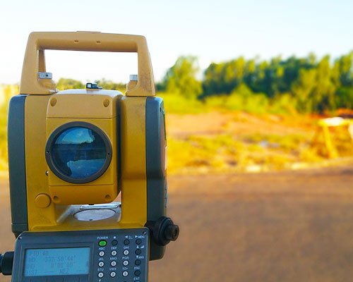 Travaux de Topographie